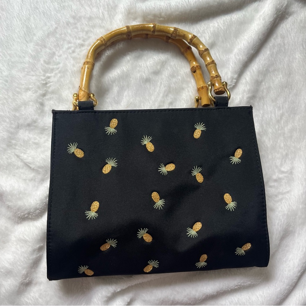 Vacation Pineapple Embroidered Purse
